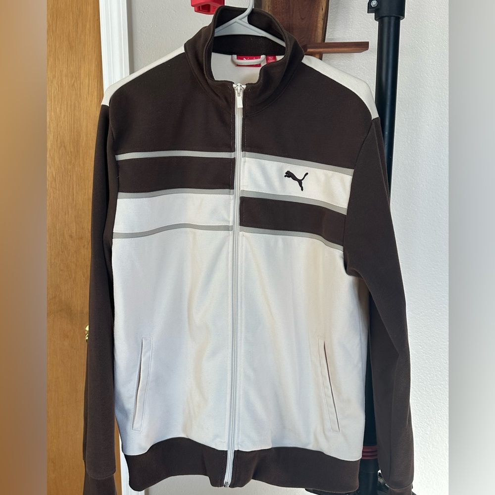 Puma men size large vintage track jacket.